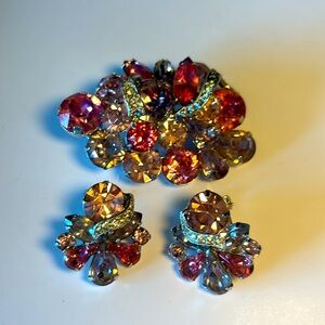 Eisenburg vintage heirloom brooch and earring set.